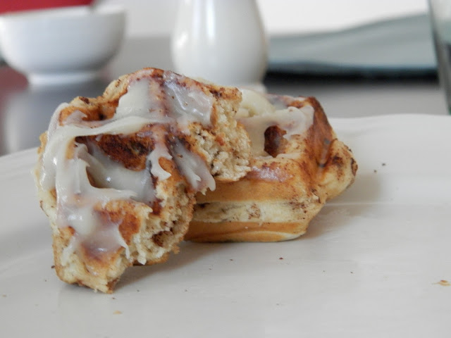 Cinnamon Roll Waffles - make these in a waffle iron and drizzle with homemade cream cheese "syrup" | www.thebatterthickens.com