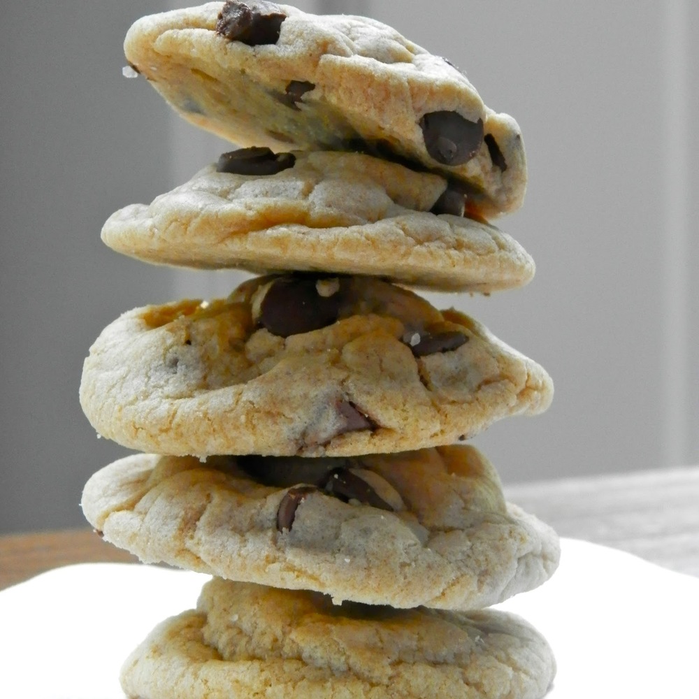 Rolo Stuffed Cookies - chocolate chip cookies stuffed with Rolo candy pieces | www.thebatterthickens.com