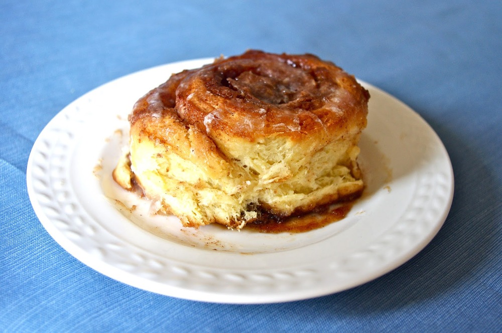 Giant Cinnamon Rolls - big, thick, chewy, and smothered in buttermilk glaze | www.thebatterthickens.com