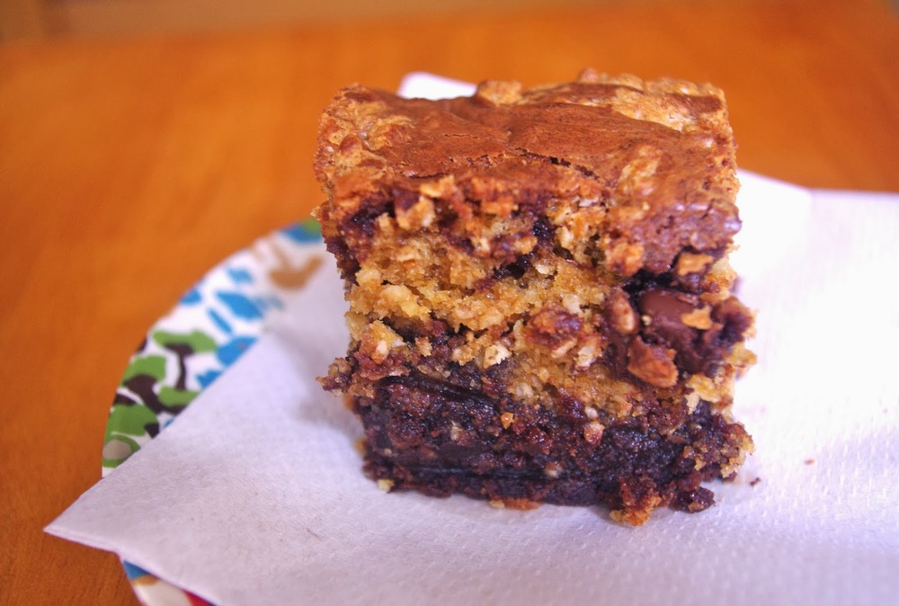 Oatmeal Cookie Brownies - oatmeal cookies combined with brownies to make the most comforting dessert possible | www.thebatterthickens.com