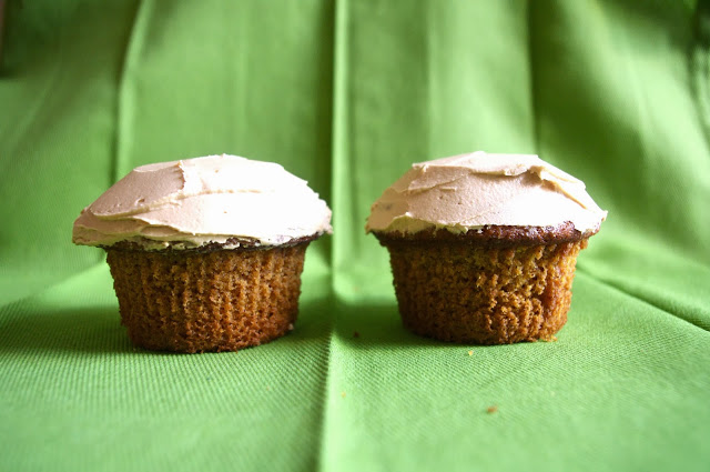 Pumpkin Biscoff Cupcakes | Moist pumpkin cupcakes with creamy Biscoff frosting. The perfect fall treat, combing two of the greatest fall flavors!