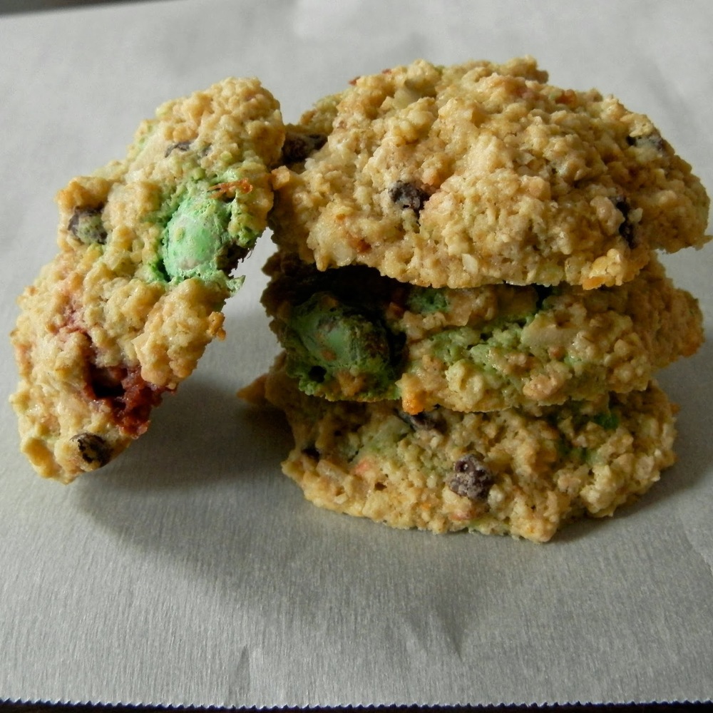 Healthier Coconut M&M Cookies - lightened up with oat flour, minimal added sugar, and greek yogurt | www.thebatterthickens.com