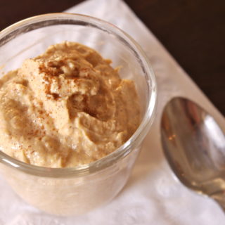 Pumpkin Overnight Oats - a healthy way to get your daily dose of #pumpkin | www.thebatterthickens.com