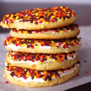 Best Ever Frosted Sugar Cookies - www.thebatterthickens.com