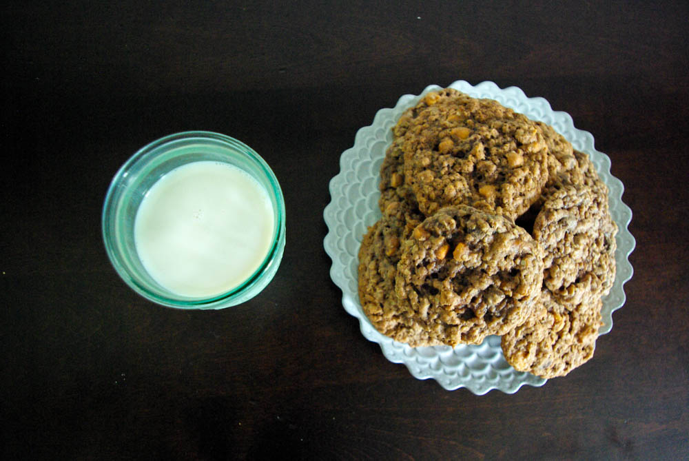 Ovaltine Oatmeal Cookies | A perfect cookie - ovaltine, oatmeal, butterscotch, pretzels.