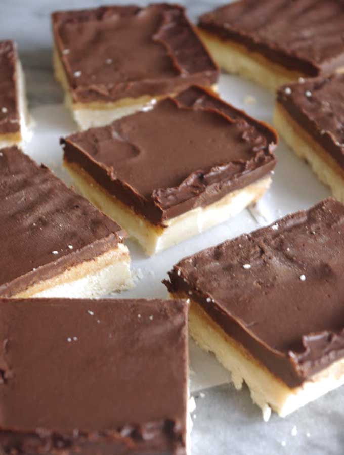 Paleo Millionaire's Shortbread | a no-bake, paleo version of Millionaire's shortbread that tastes just as sweet and satisfying as the original!