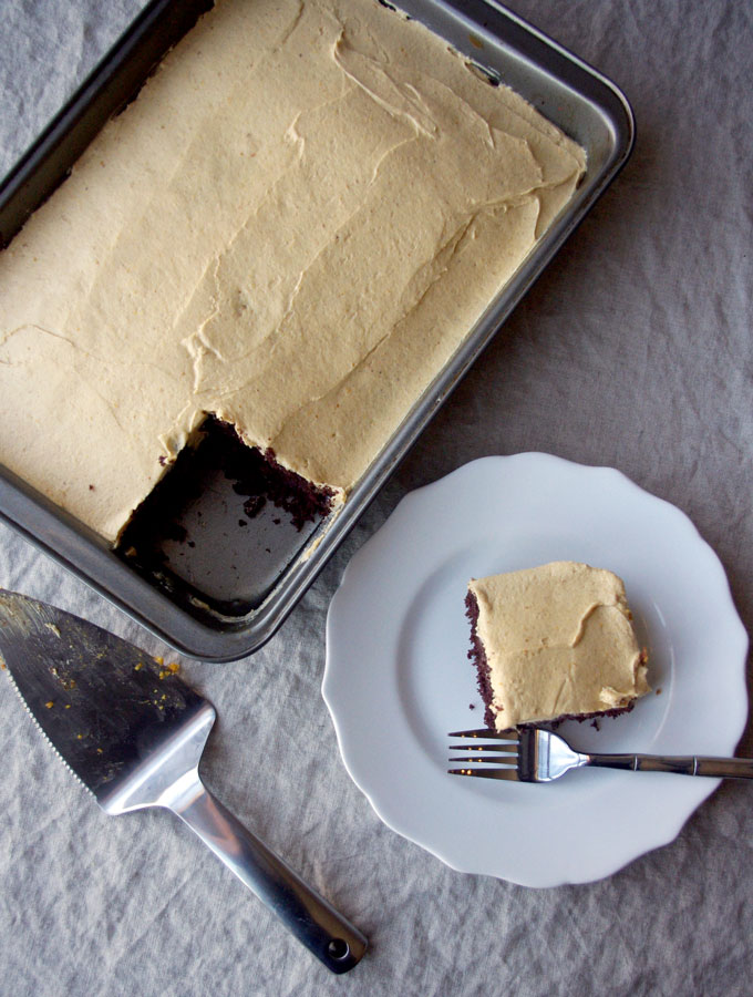 Chocolate Pumpkin Caramel Poke Cake - made with box chocolate cake, this #pumpkin #caramel poke cake is so easy to make but tastes completely homemade, and will delight family and guests throughout the holiday season! | www.thebatterthickens.com