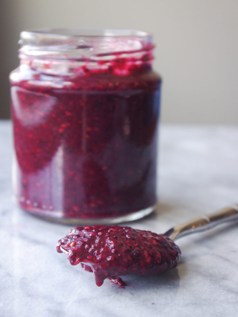 Berry Chia Jelly - No added sugar and just 2 ingredients to make healthy homemade jelly #noaddedsugar #nosugaradded #chiaseeds #chiajam | www.thebatterthickens.com