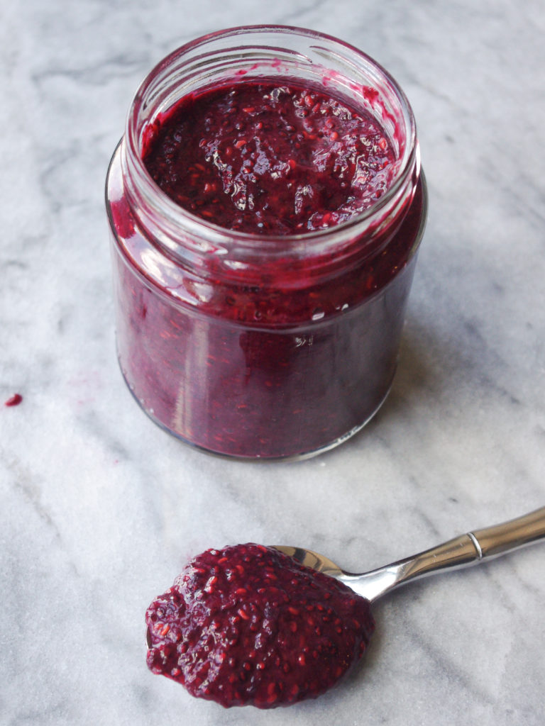 Berry Chia Jelly - No added sugar and just 2 ingredients to make healthy homemade jelly #noaddedsugar #nosugaradded #chiaseeds #chiajam | www.thebatterthickens.com