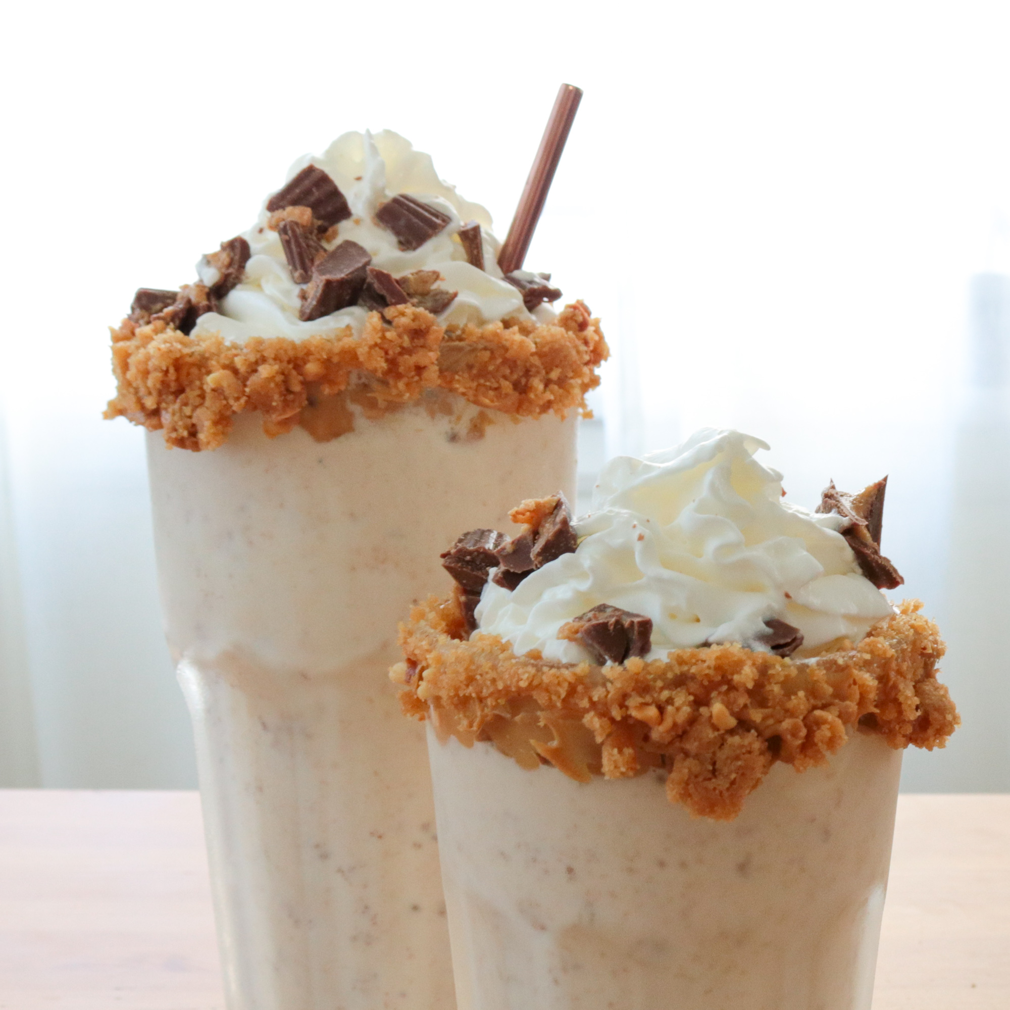 Peanut Butter Cup Oreo Milkshake