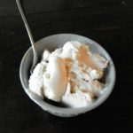 Rhubarb Frozen Yogurt - tangy, creamy, sweet, and full of natural rhubarb flavor #rhubarb #frozenyogurt | www.thebatterthickens.com