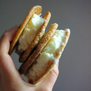 Blueberry Cheesecake Ice Cream Sandwich Cookies